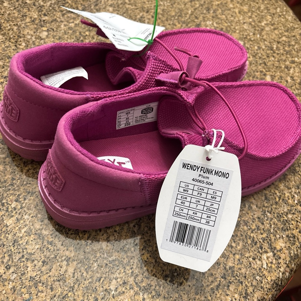 Hey Dude Women's Sneakers - Bold Fuchsia